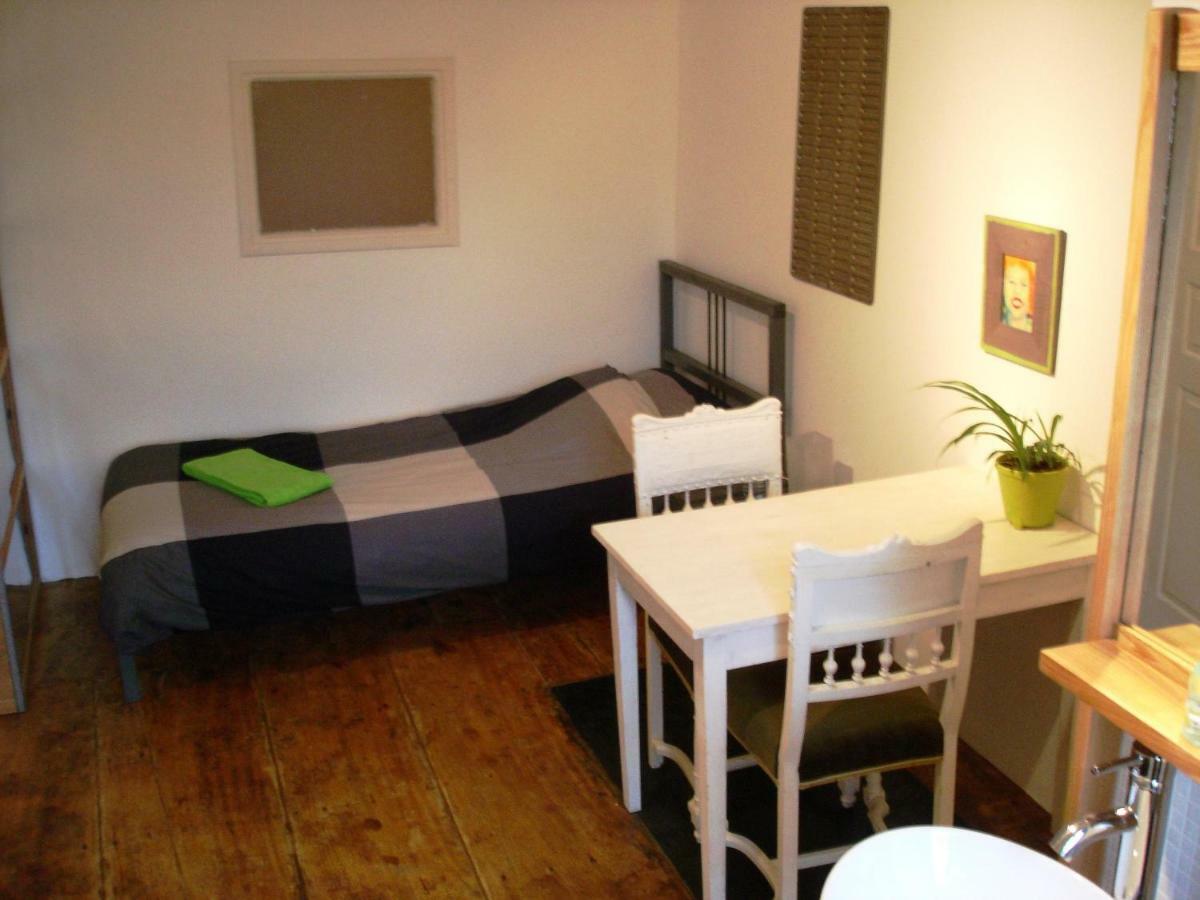 Les Deux Velos Chambres D'Hotes-Table D'Hotes Biert Exterior foto